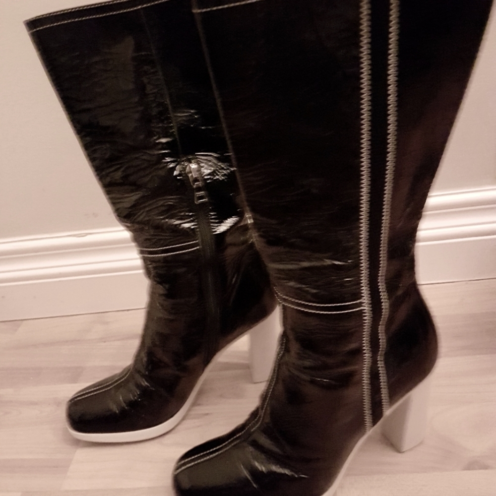 Prada boots size 34 1/2